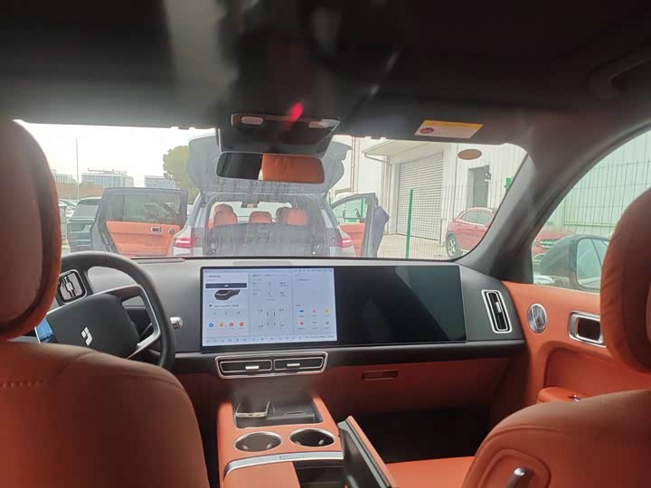 Фото 7 - LiXiang L7