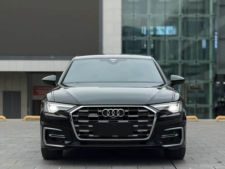 Photo 1 - Audi A6L