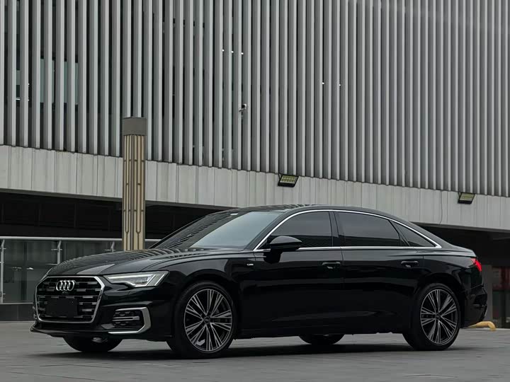 Photo 2 - Audi A6L