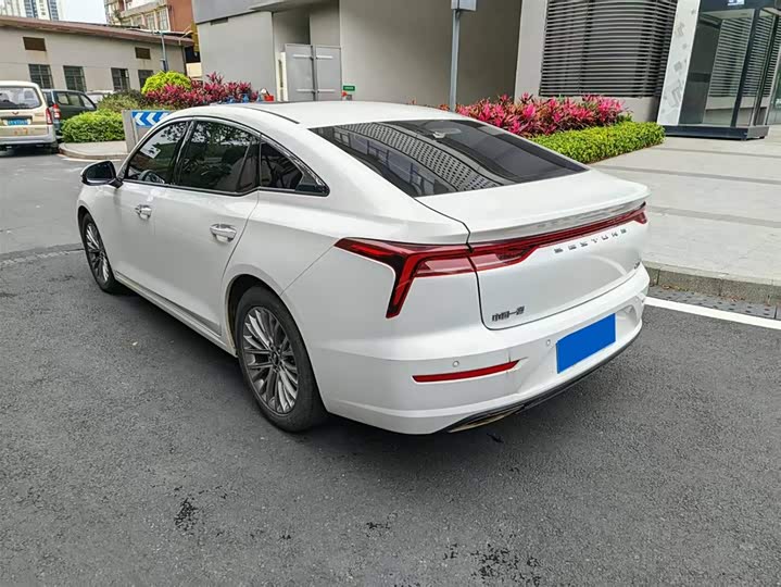 Photo 9 - Bestune B70