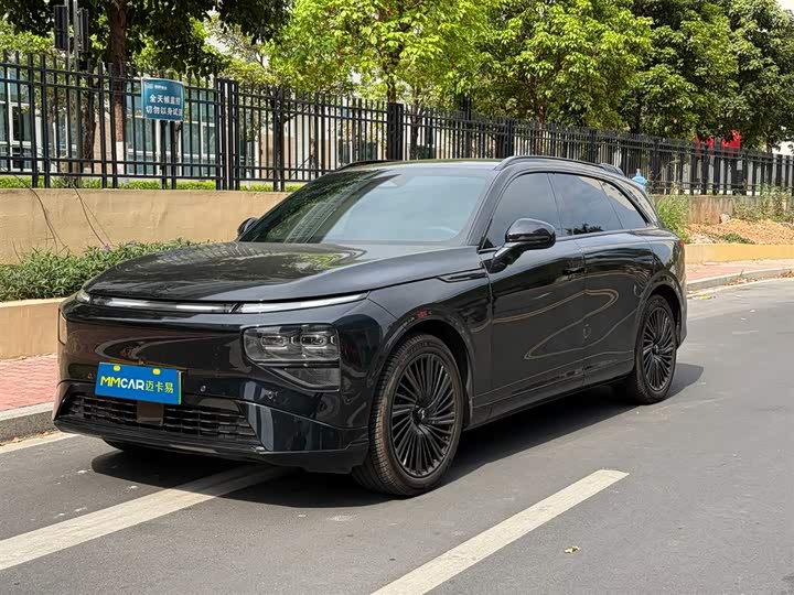 Фото 1 - XPeng G9