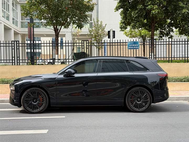 Фото 4 - XPeng G9