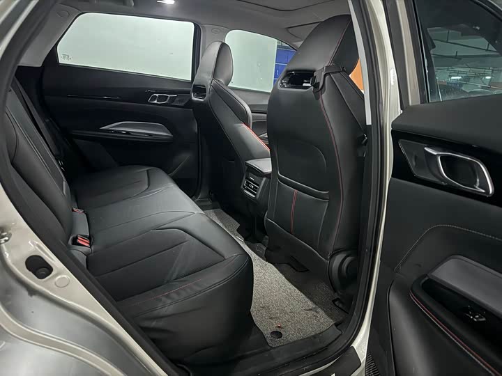 Фото 7 - Changan Oshan Z6