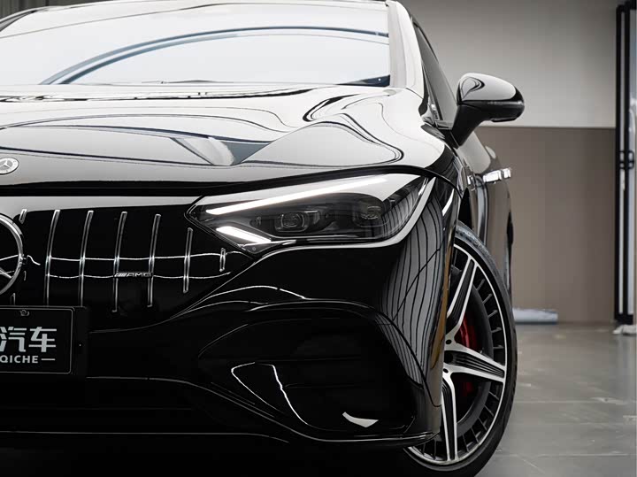 Фото 8 - Mercedes-Benz EQE AMG