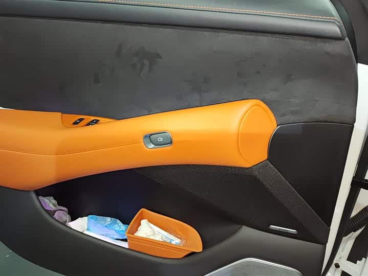 Фото 7 - Xiaomi YU7