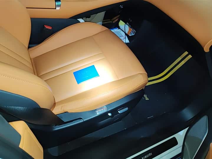 Фото 8 - Xiaomi YU7