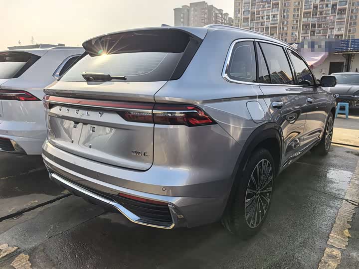 Фото 5 - Geely Monjaro