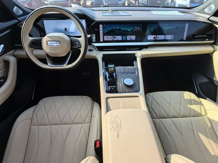 Фото 7 - Geely Monjaro