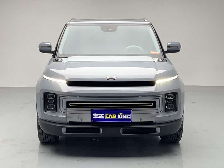 Фото 3 - Geely Icon