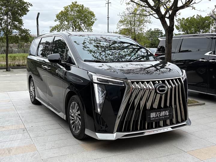 Фото 3 - GAC Trumpchi M8