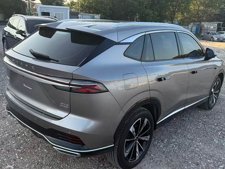 Фото 6 - Roewe RX5