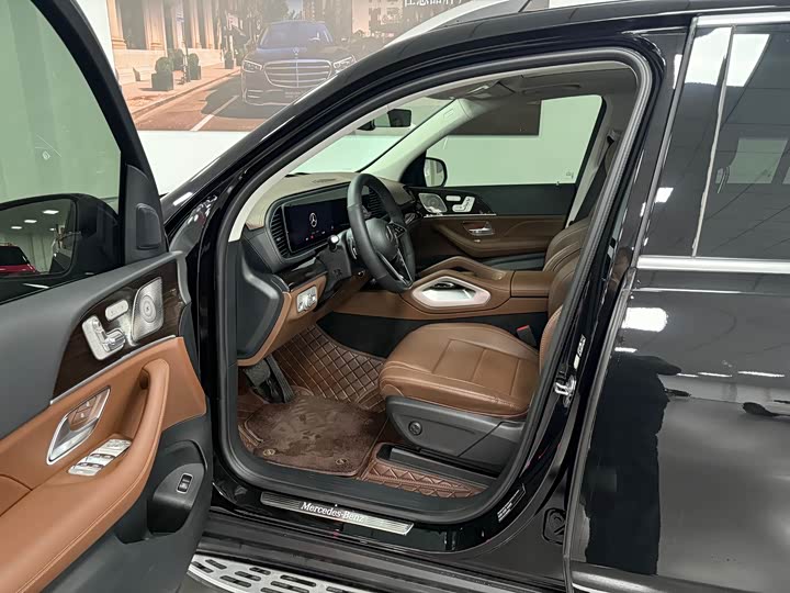 Фото 4 - Mercedes-Benz GLE-Class