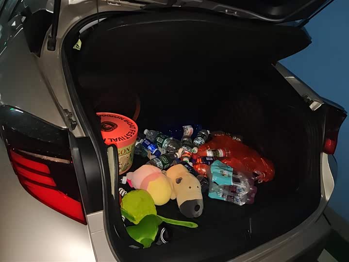 Photo 4 - Toyota C-HR