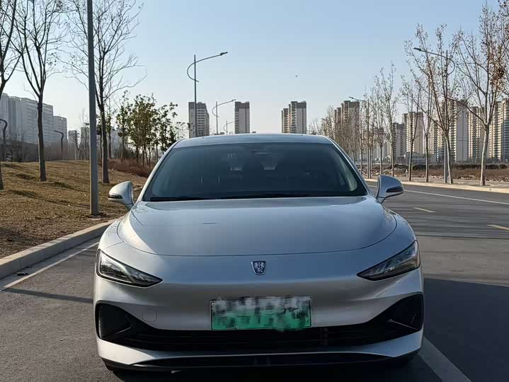 Фото 2 - Roewe D7