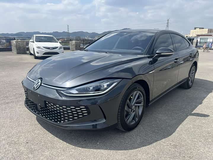 Фото 1 - Volkswagen Lamando L