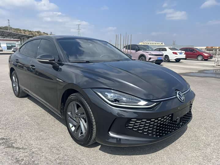 Фото 2 - Volkswagen Lamando L