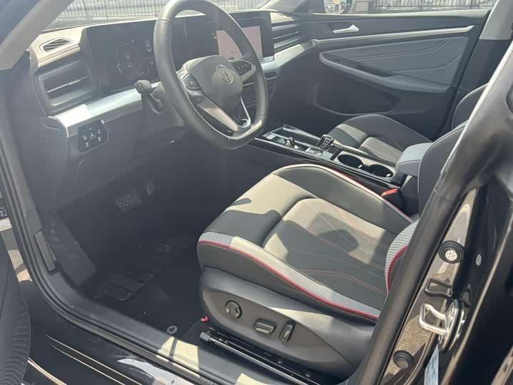 Фото 6 - Volkswagen Lamando L