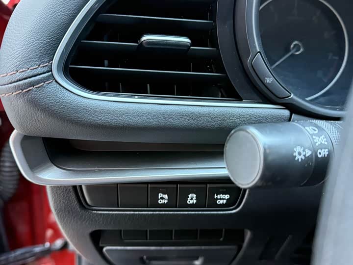 Фото 6 - Mazda 3 (Axela)