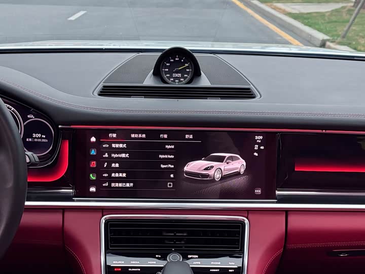 Фото 4 - Porsche Panamera Hybrid