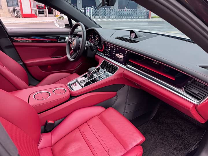 Фото 7 - Porsche Panamera Hybrid