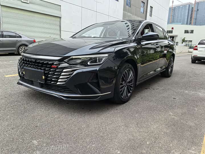 Photo 1 - Dongfeng Aeolus Yixuan Max