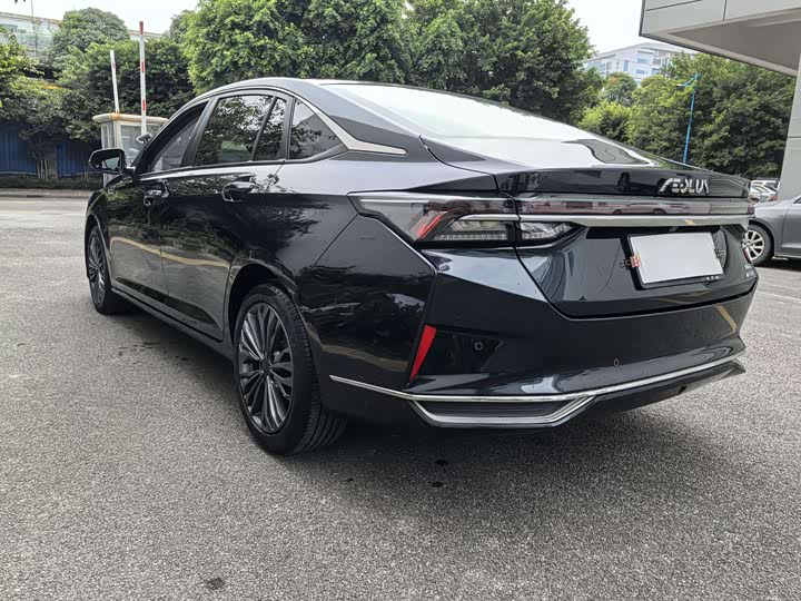 Photo 7 - Dongfeng Aeolus Yixuan Max