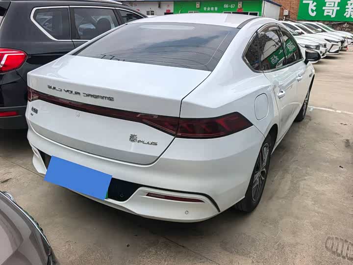 Фото 4 - BYD Qin Plus