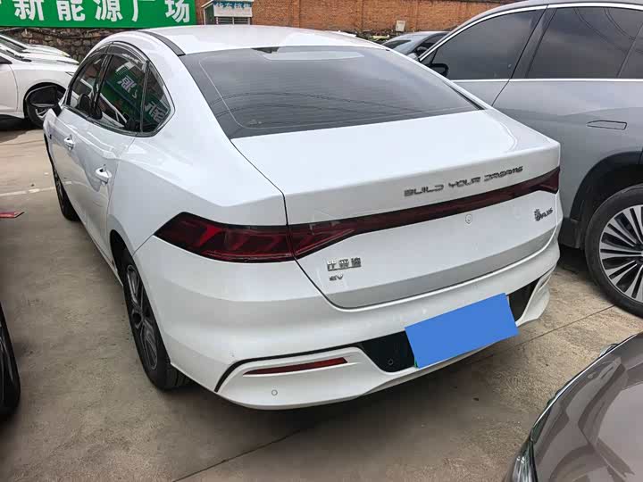 Фото 6 - BYD Qin Plus