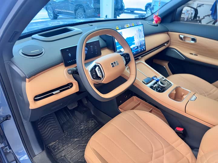 Фото 6 - Geely Galaxy Starship 7