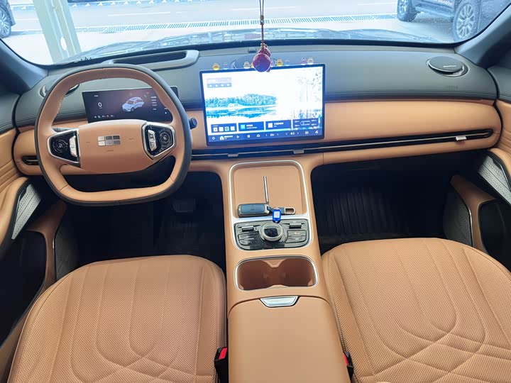 Фото 9 - Geely Galaxy Starship 7