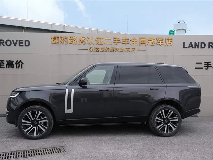 Photo 8 - Land Rover Range Rover