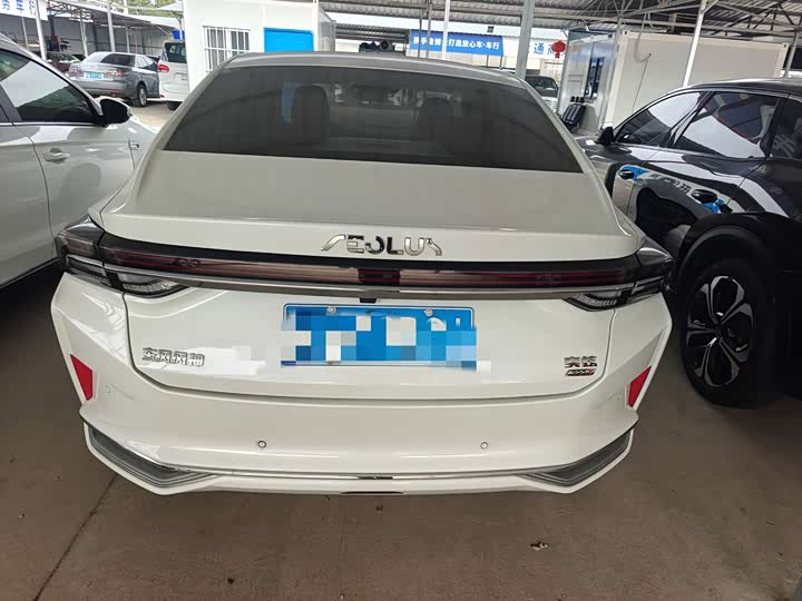 Фото 6 - Dongfeng Aeolus Yixuan Max