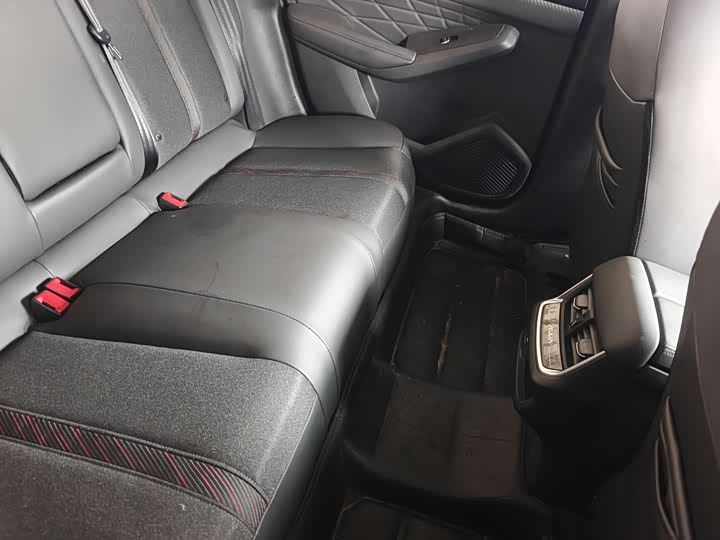 Фото 7 - Dongfeng Aeolus Yixuan Max