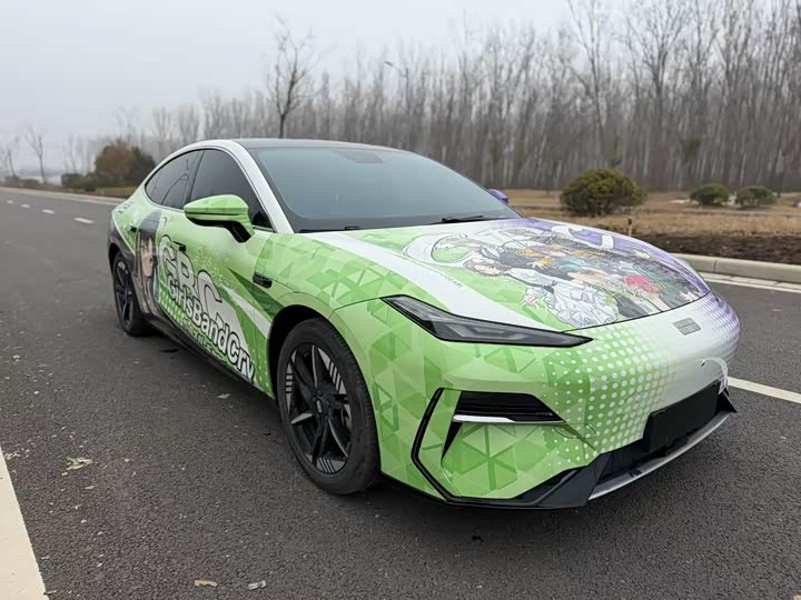 Фото 3 - Geely Galaxy E8