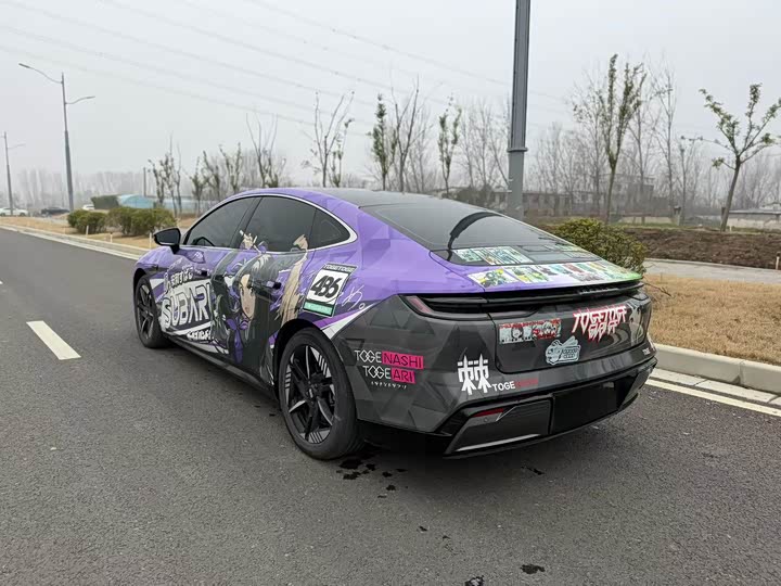 Фото 9 - Geely Galaxy E8