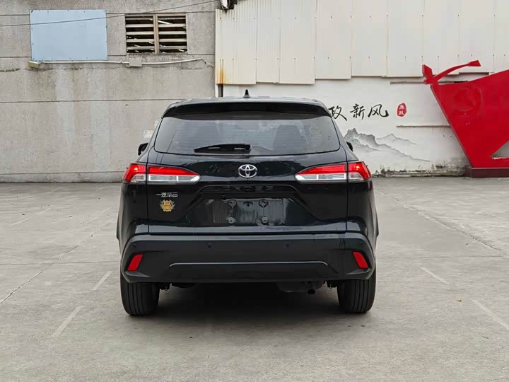 Photo 4 - Toyota Corolla Cross