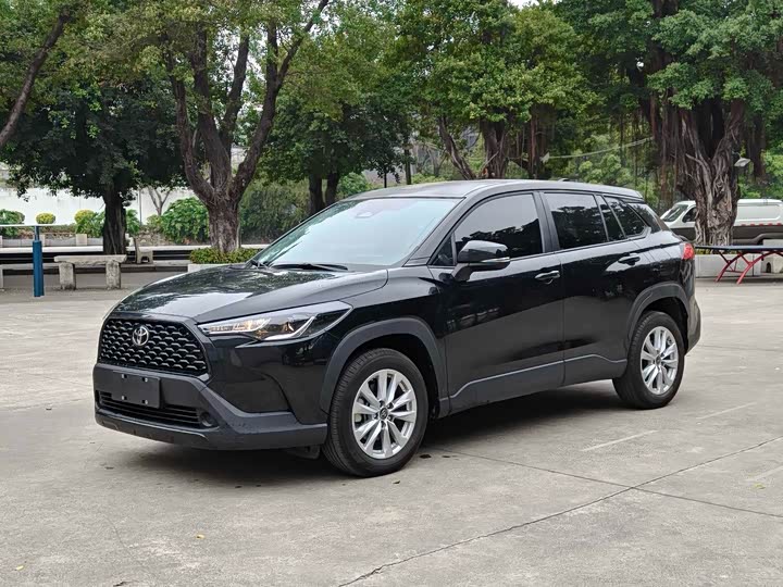 Photo 6 - Toyota Corolla Cross