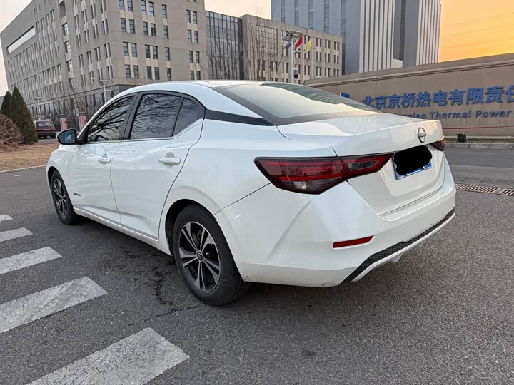 Photo 6 - Nissan Sylphy