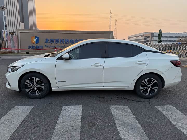 Photo 7 - Nissan Sylphy