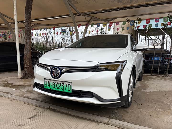 Фото 1 - Buick Velite 6