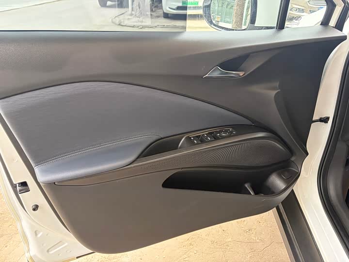 Фото 5 - Buick Velite 6