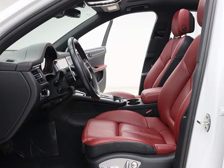 Фото 3 - Porsche Macan