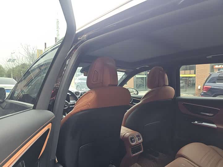 Фото 8 - Mercedes-Benz GLC-Class