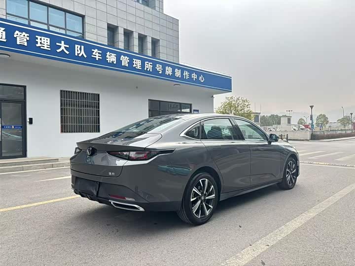 Photo 9 - Changan Eado Plus