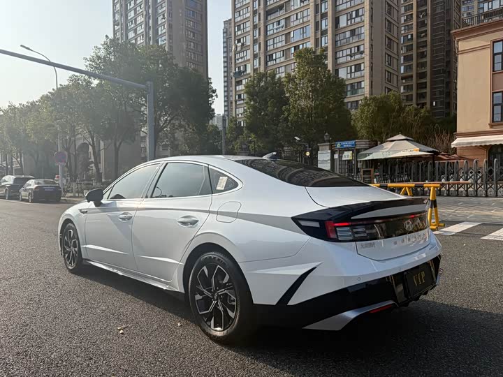Фото 6 - Hyundai Sonata N Line