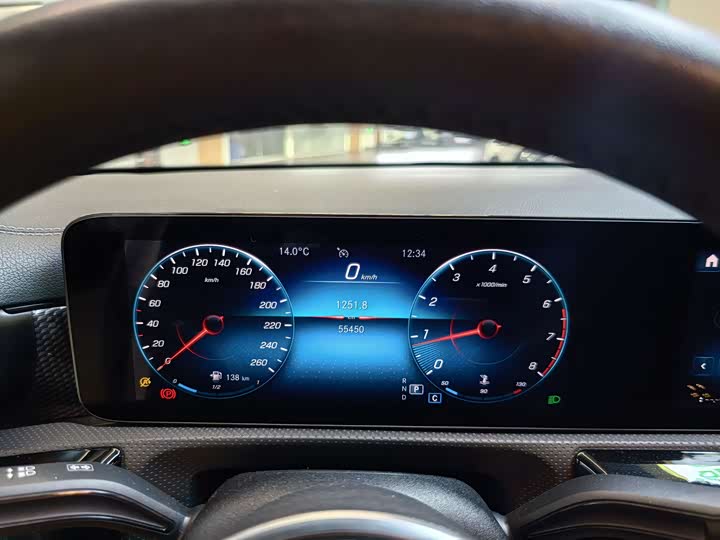 Фото 9 - Mercedes-Benz A-Class