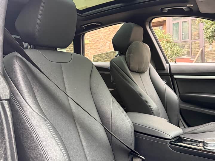 Фото 8 - BMW 3 Series GT