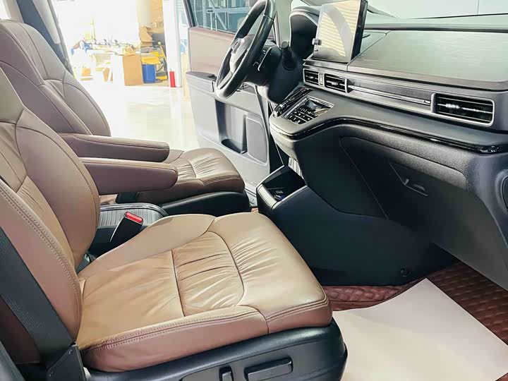 Фото 6 - Honda Odyssey