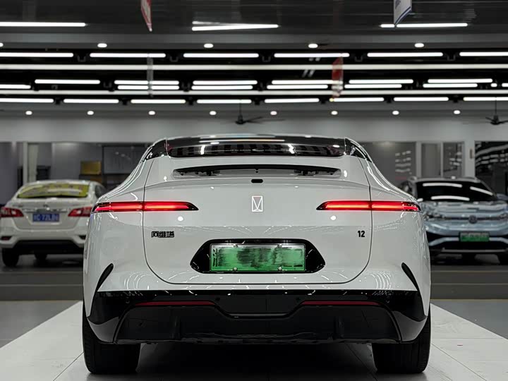 Фото 6 - Avatr 12