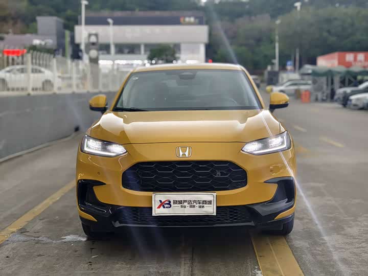 Photo 3 - Honda ZR-V